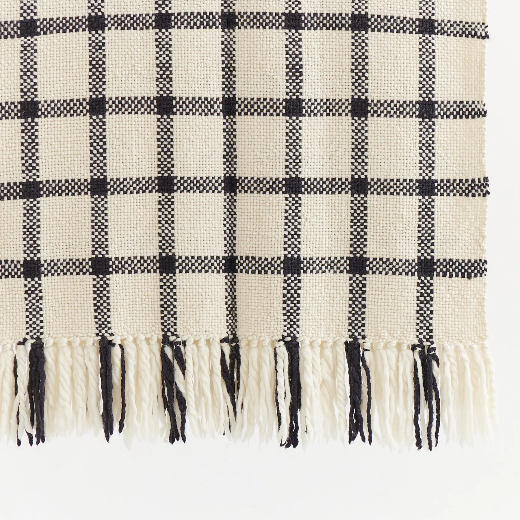 Merino Wool Plaid Blanket - Cozy Sustainable Comfort for Your Home