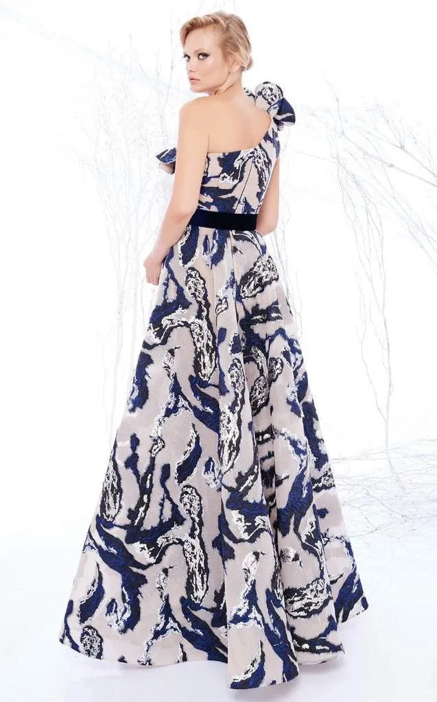 MNM Couture N0197