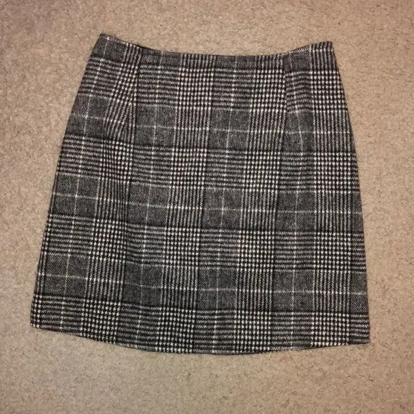 Motel tweed plaid high waisted mini skirt