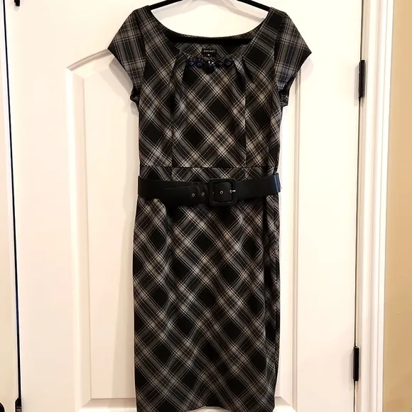 Nine West Gray Plaid Dress size 10