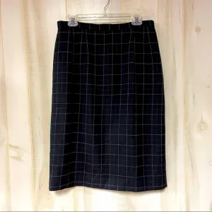 Pendleton 100% Wool Black And Red Plaid Skirt Sz 14