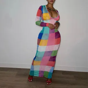 Plaid Pattern Deep V-Neck Long Sleeve Maxi Dress