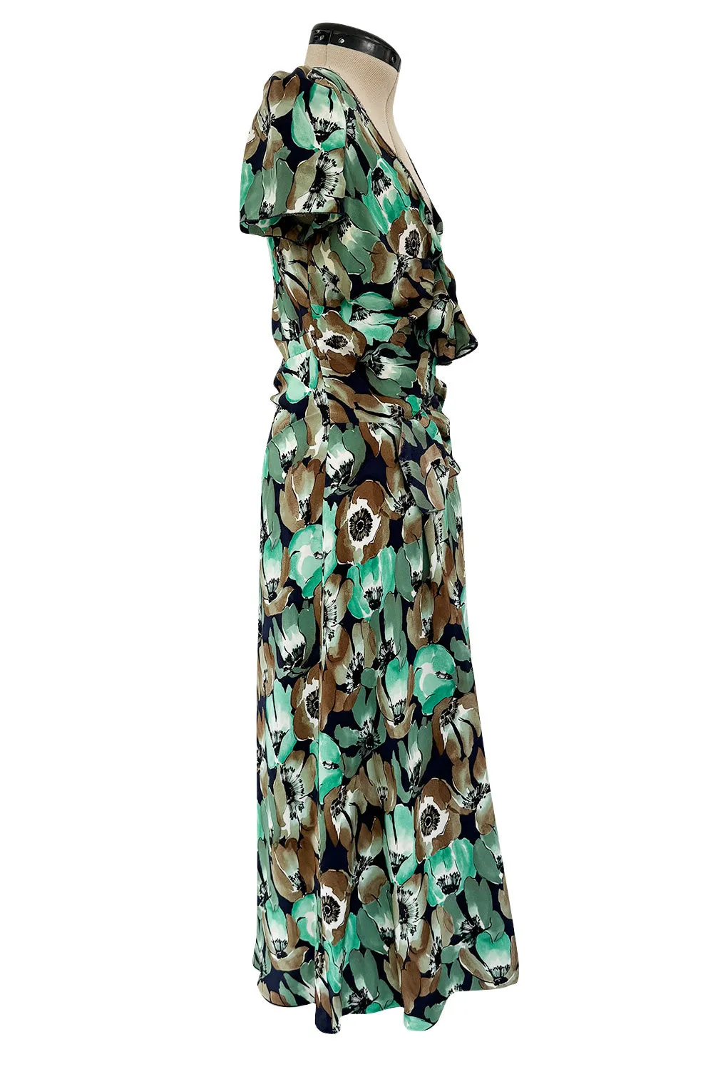 Prettiest 2019/2020 Prada 40s Inspired Lightweight Silk Dress w Green Floral Print & Ruffled Details