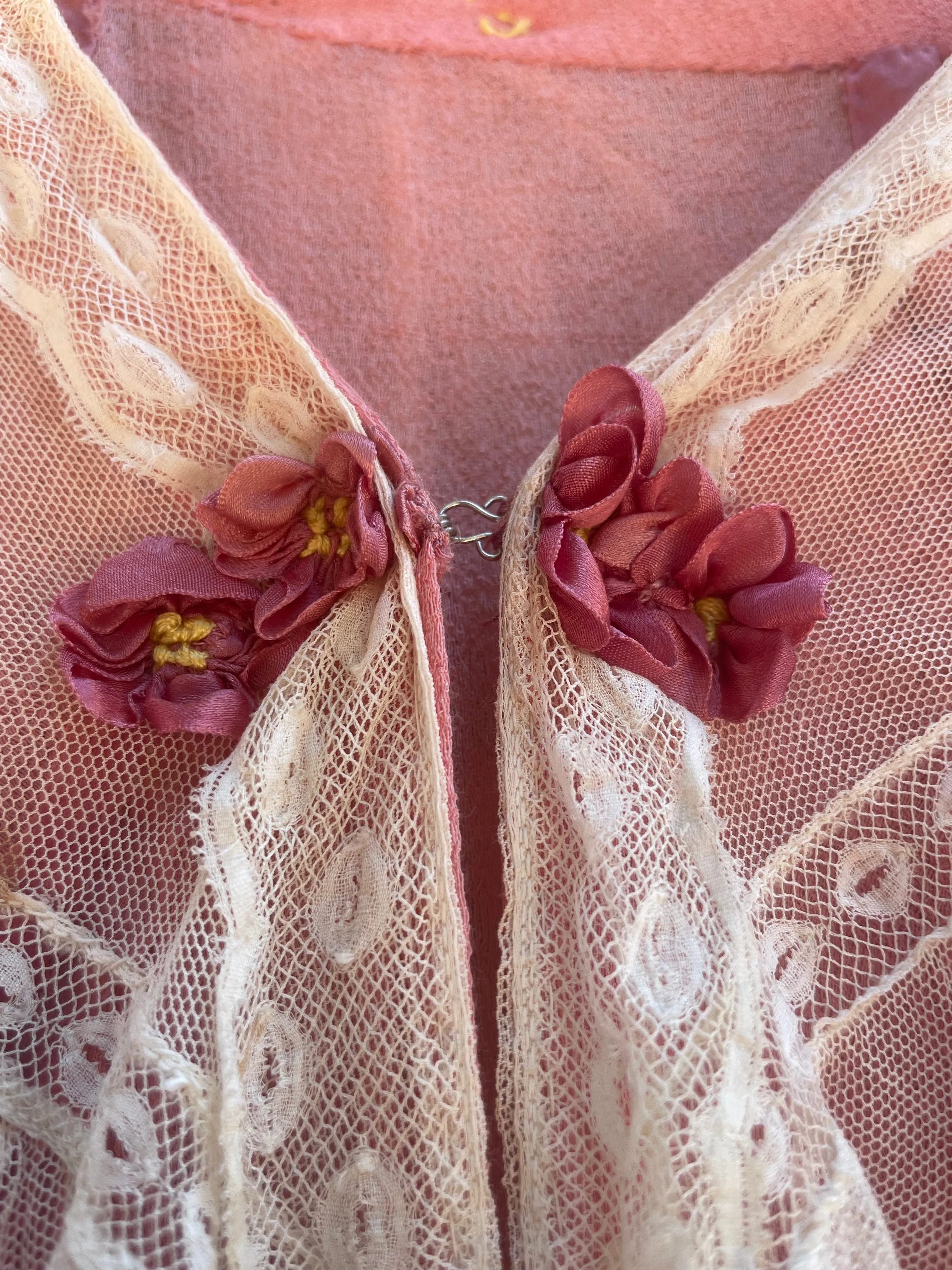 Rare 1910s Crinkle Crepe Shocking Pink Angel Sleeve Lace Tim Dressing Gown