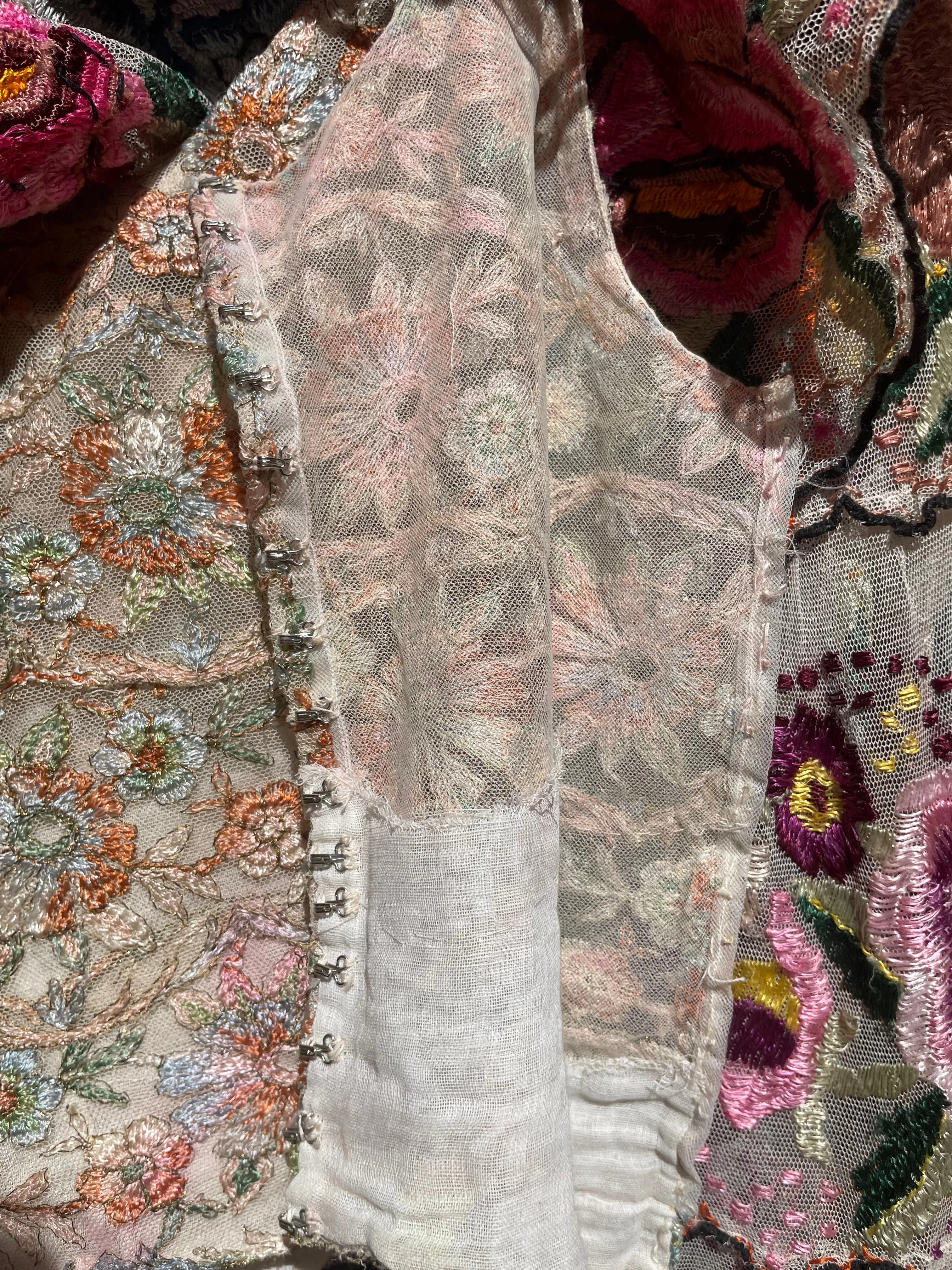RARE Custom 1930s Chiapas Hand Embroidered Off The Shoulder Mexican Dress Ensemble