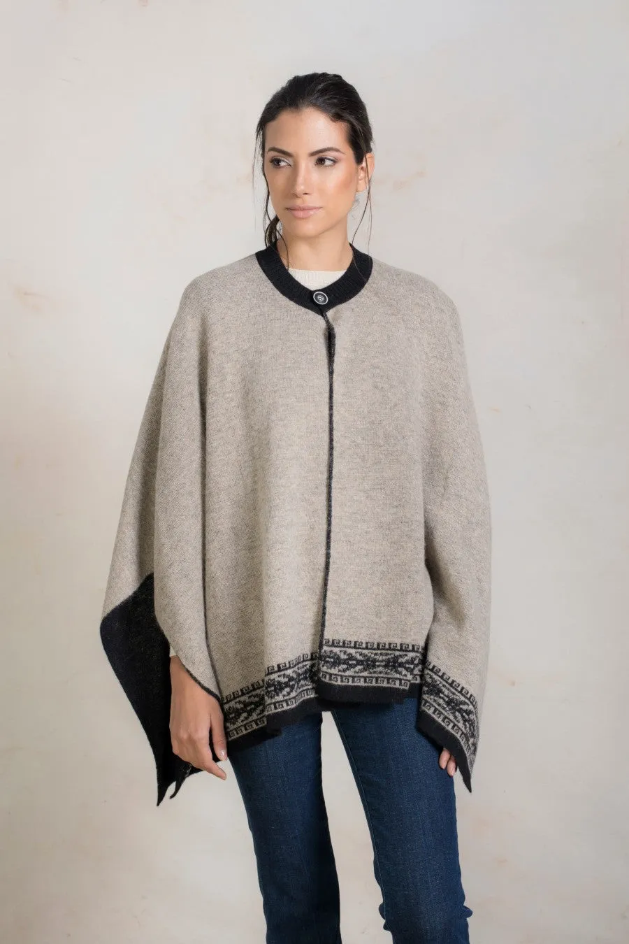 Remi Poncho Baby Alpaca Color Black&Fawn