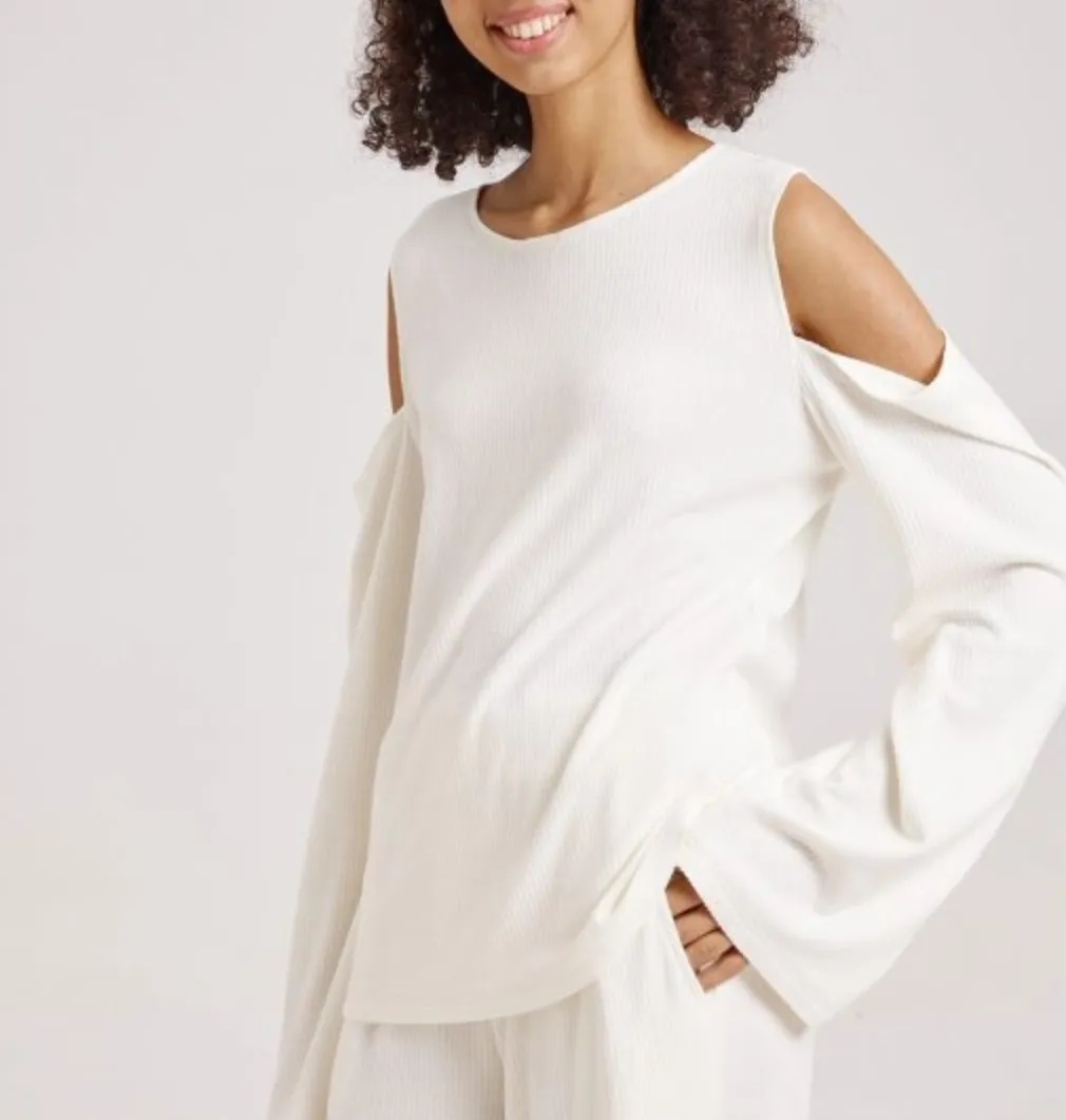 RIBBED COLD-SHOULDER TOP