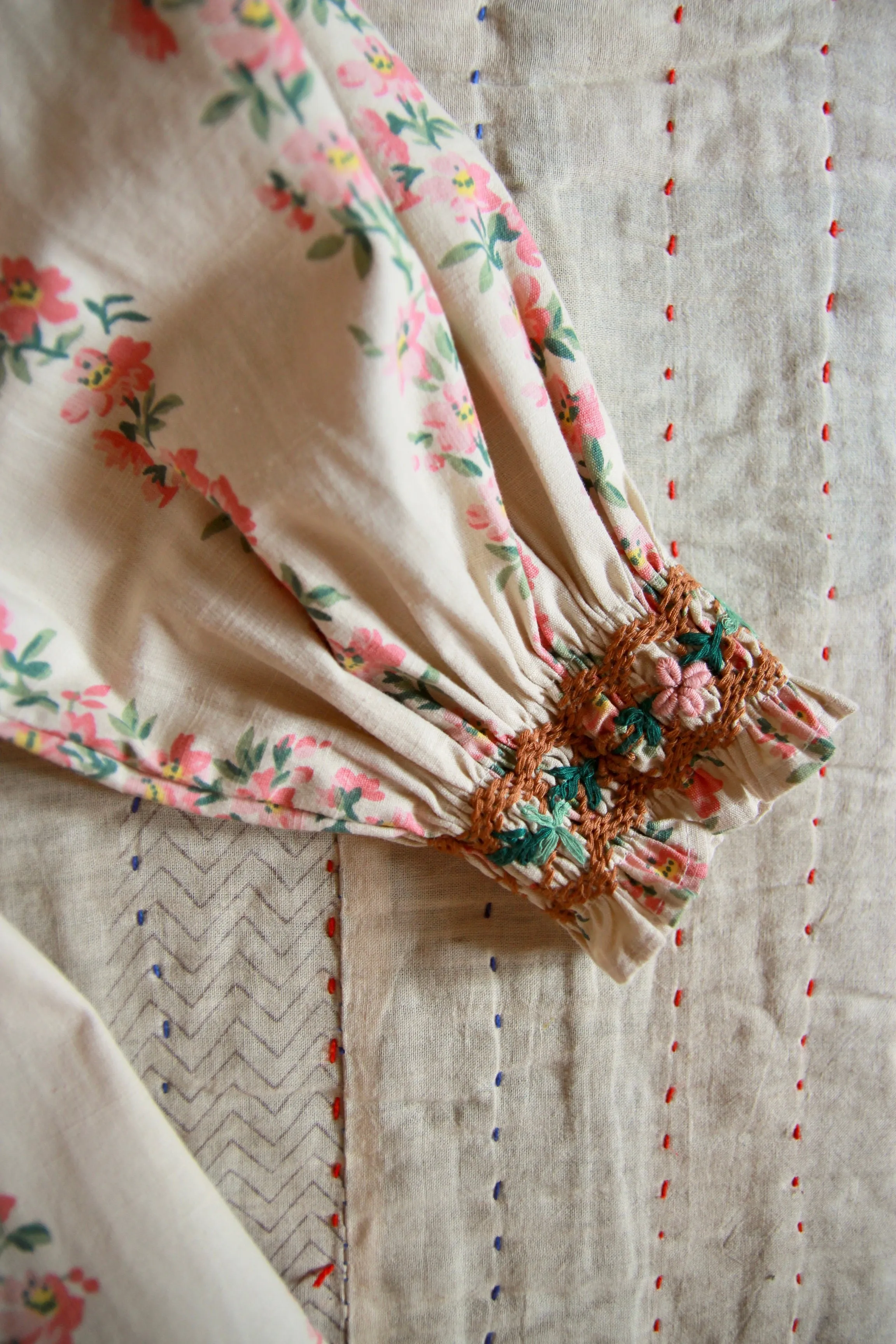 Romantic long tunic Farandole Stripes flowers