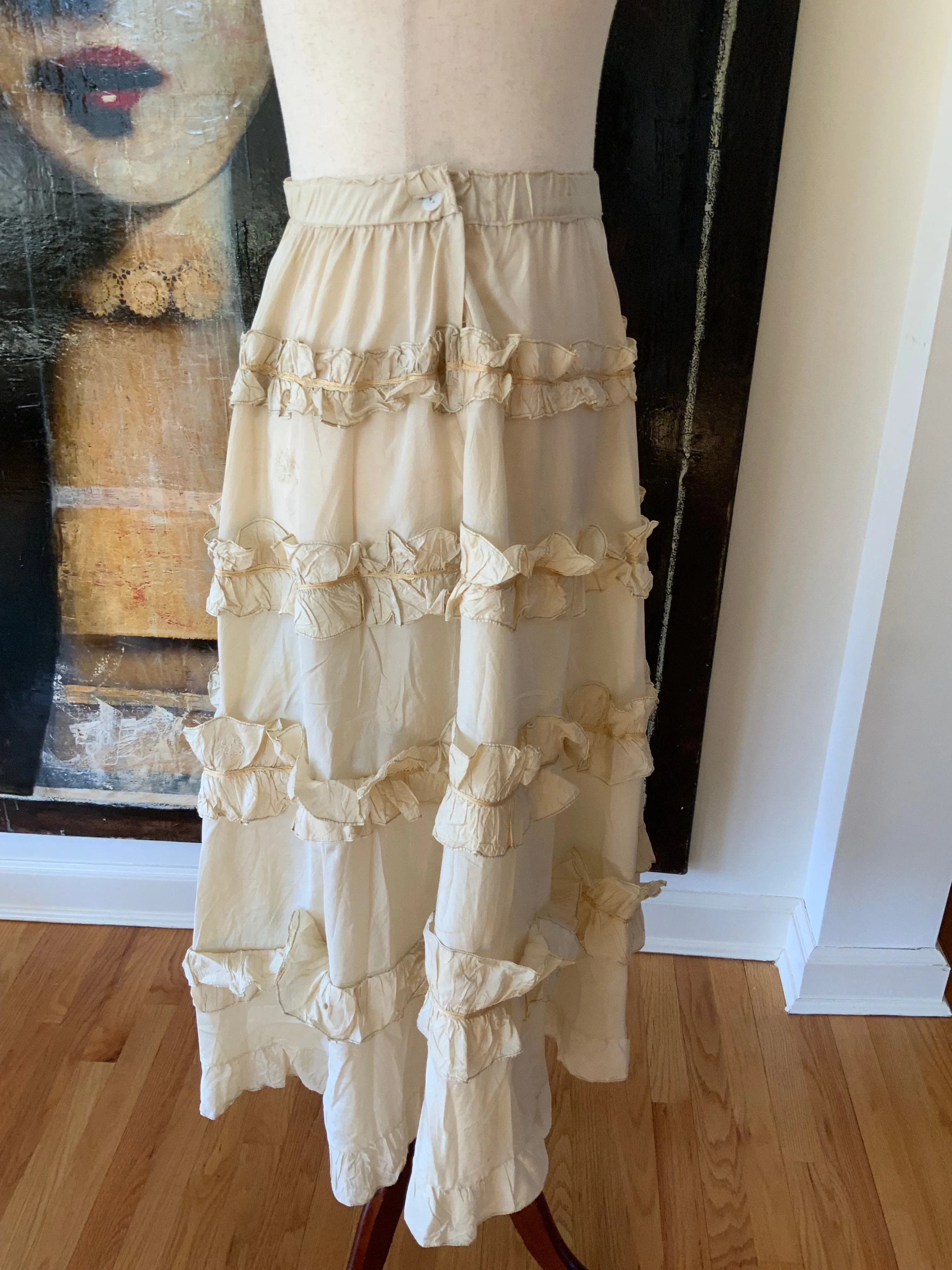 Ruffled Skirt - Unique - 50s - 50F