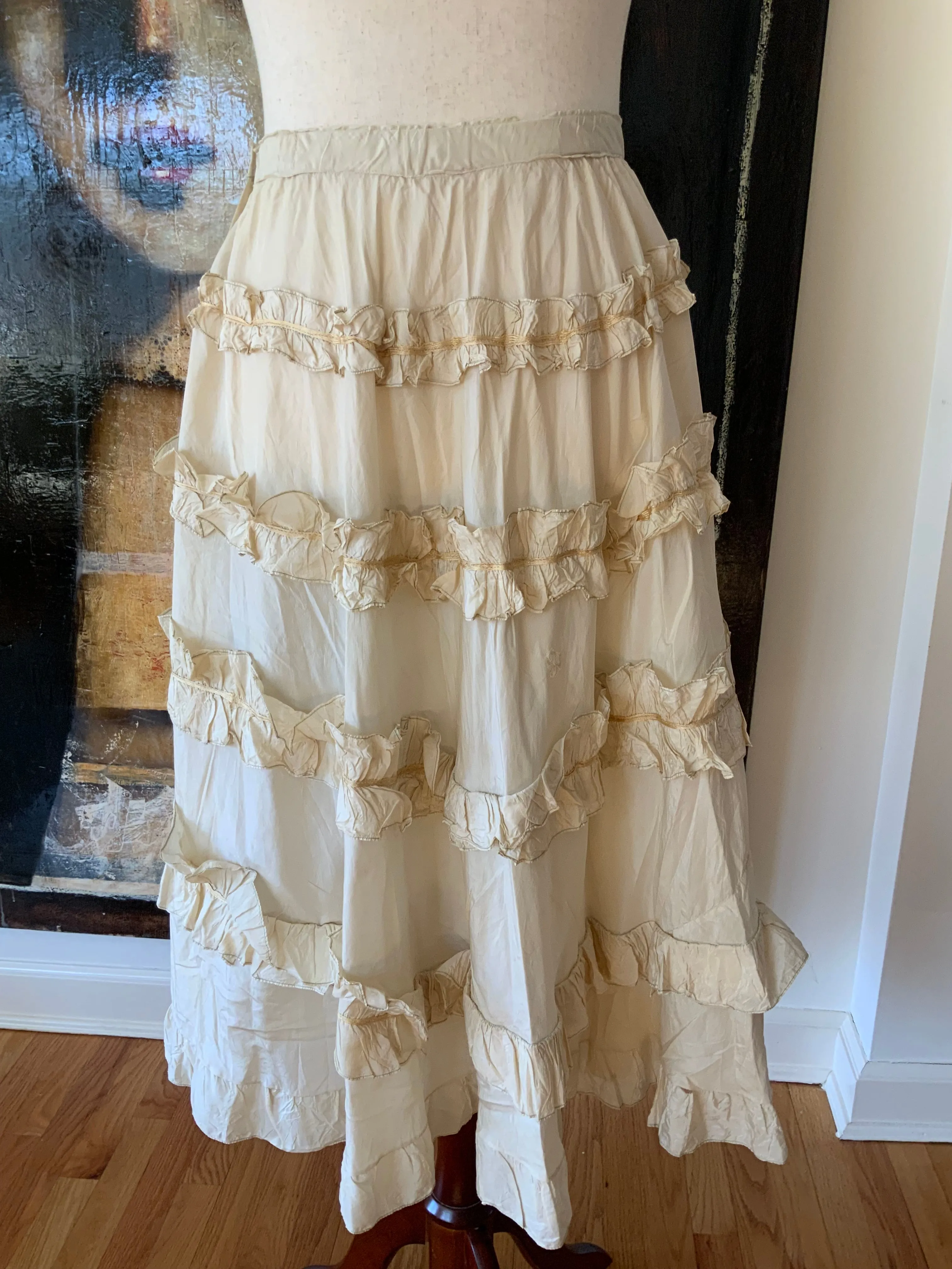 Ruffled Skirt - Unique - 50s - 50F