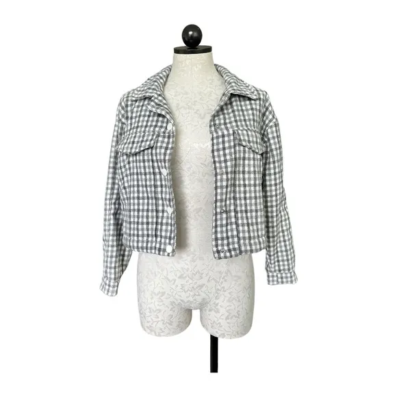 Sadie &amp; Sage Flannel Check Crop Jacket Boxy Gray &amp; Cream Snap Front Size Small