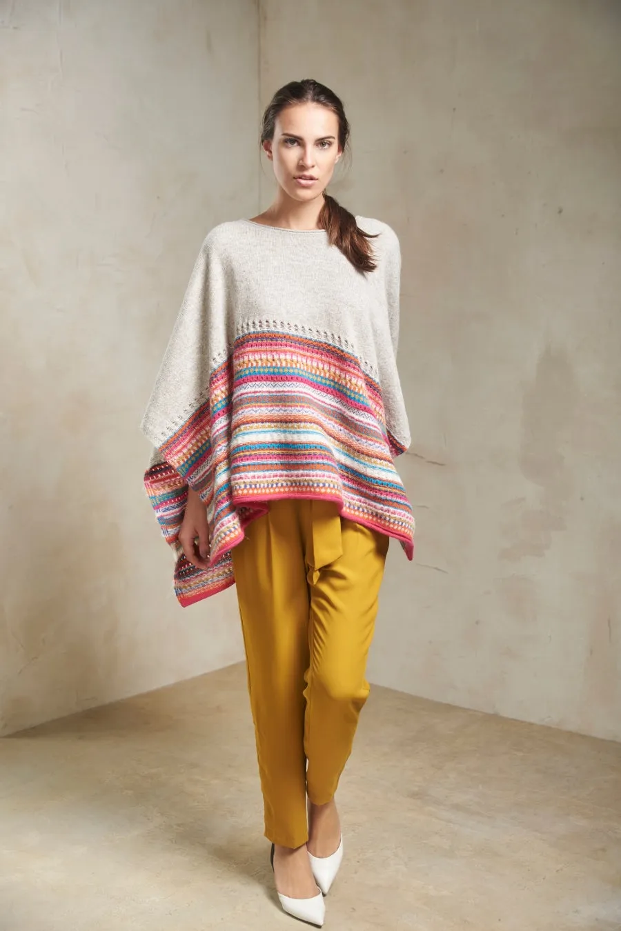 Saman Poncho Baby Alpaca Color Luna