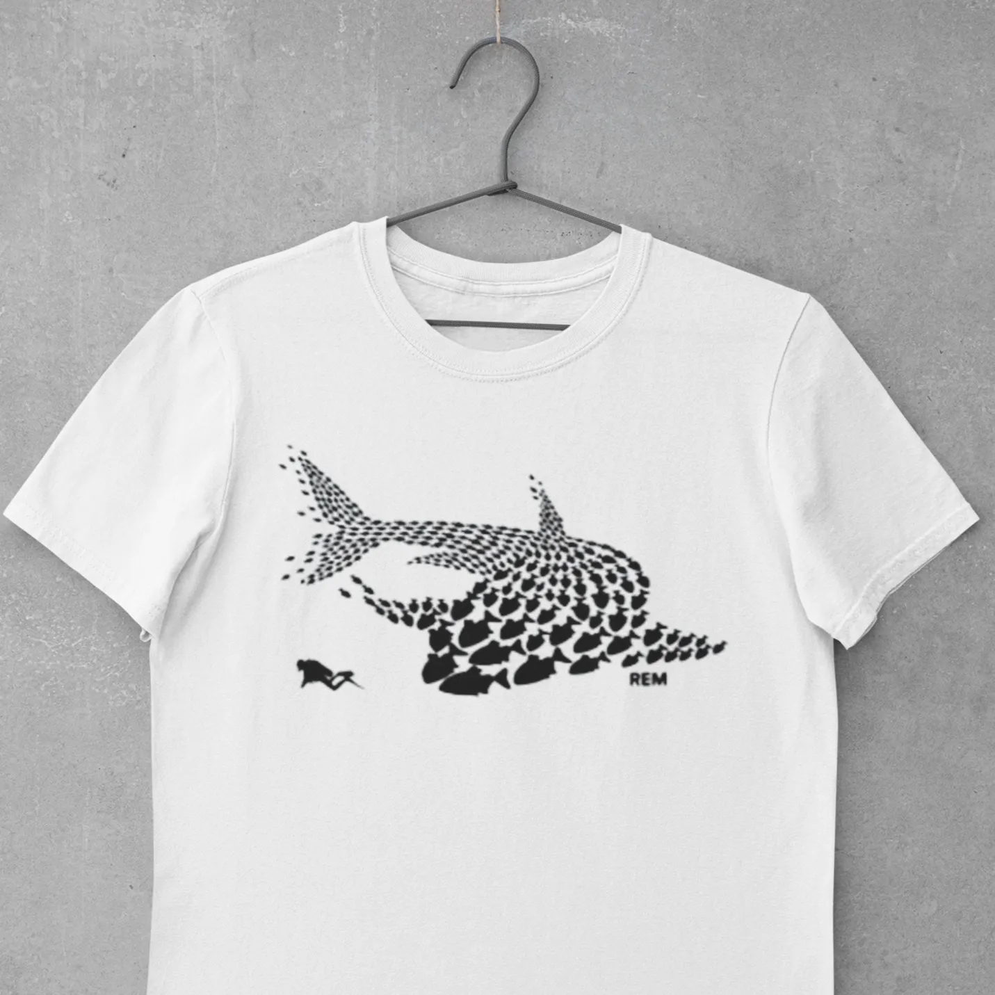Scuba diving T-Shirt for Men | Shark & Scuba Diver