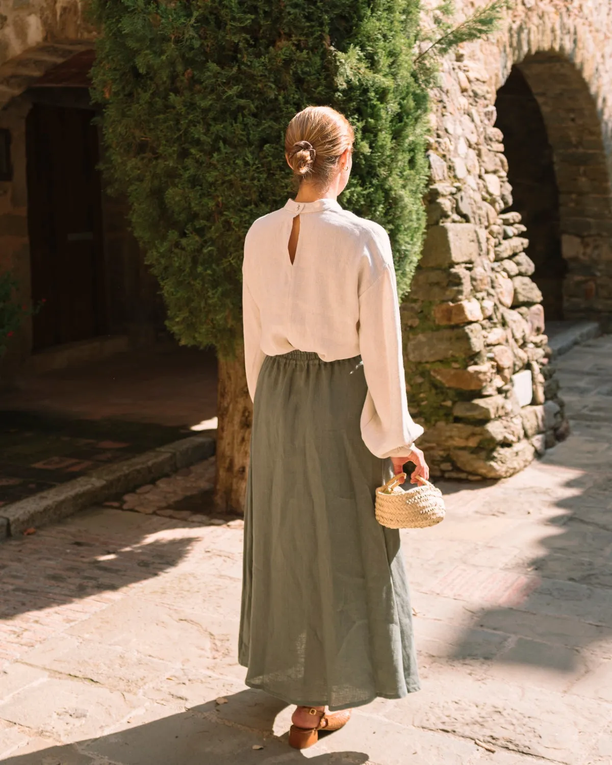 Shaina - Linen Skirt in Basil