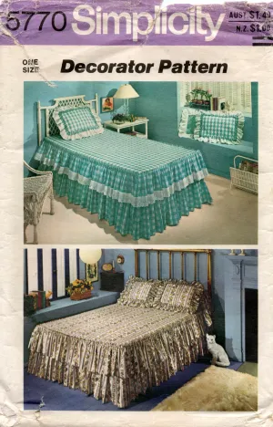 Simplicity 5770 Retro Bedspread Ruffle & Pillowcases 1970s Vintage Sewing Pattern UNCUT Factory Folded