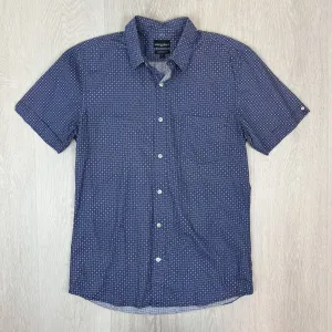 Sportscraft Mens Short Sleeve Tarppered Fit Button Up Shirt Size Small
