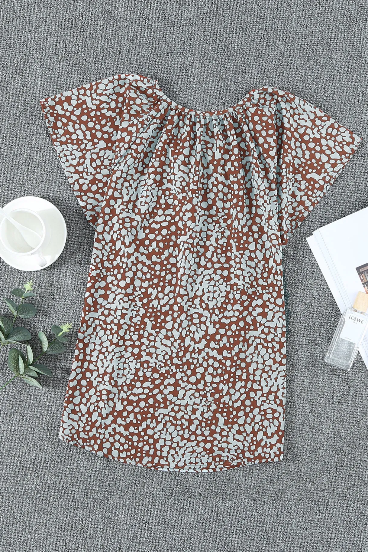 Summer Brown V-neck Short Sleeve Fashion Print Fantasy Fluttering Blouse