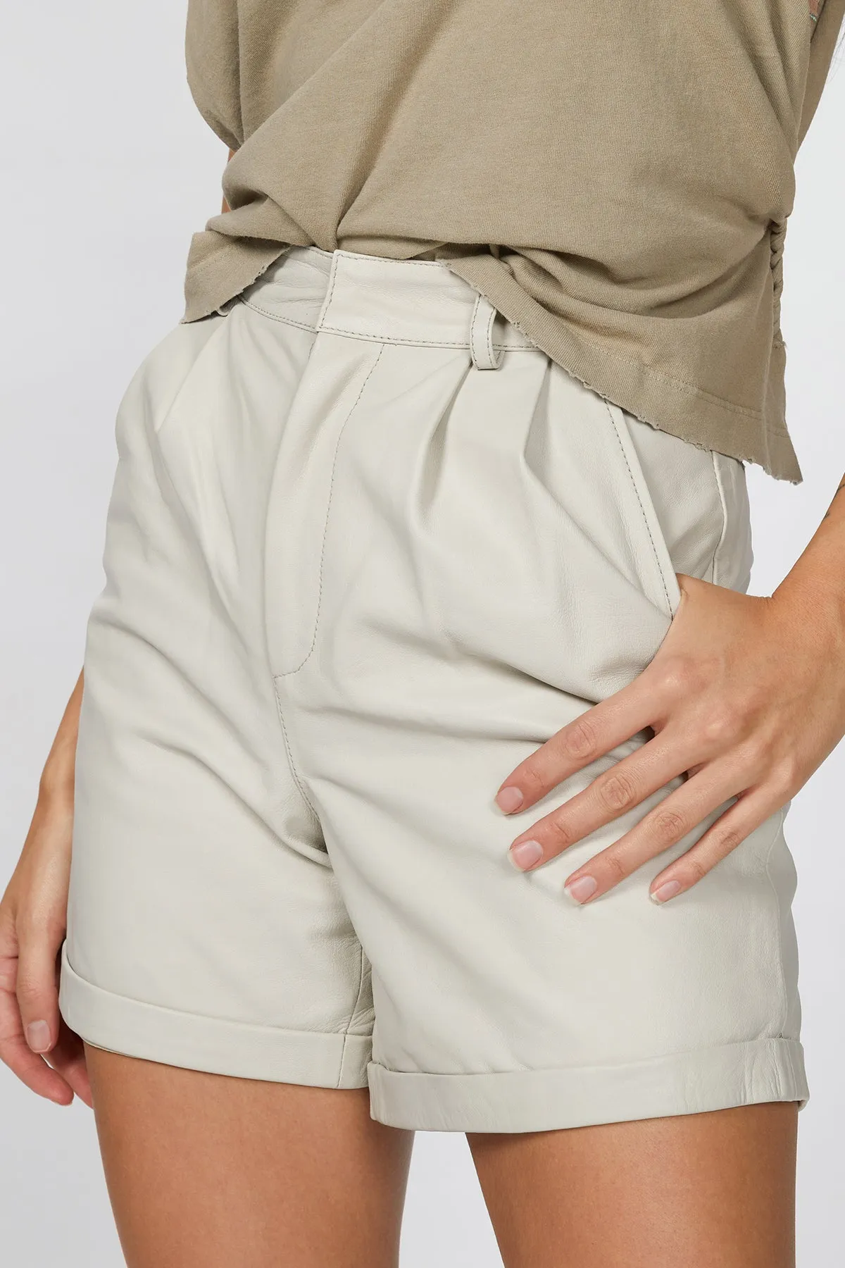 SUZY LEATHER SHORTS