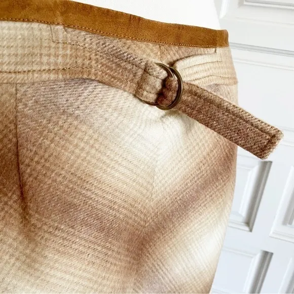 Tahari Tan Brown Cream Plaid Skirt Suede &amp; Buckle Details