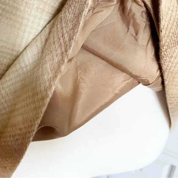 Tahari Tan Brown Cream Plaid Skirt Suede &amp; Buckle Details