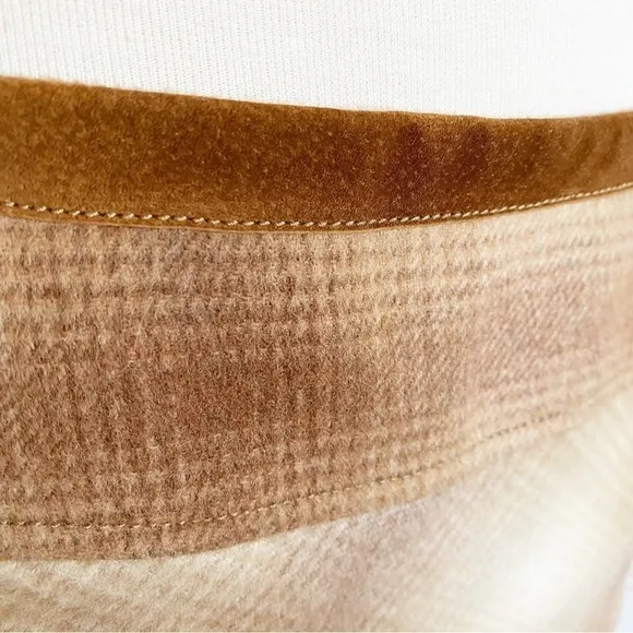 Tahari Tan Brown Cream Plaid Skirt Suede &amp; Buckle Details