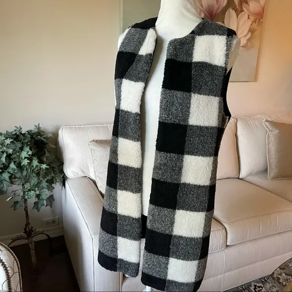 Talbots Wool Blend Buffalo Plaid Long Vest in Black,  White and Gray