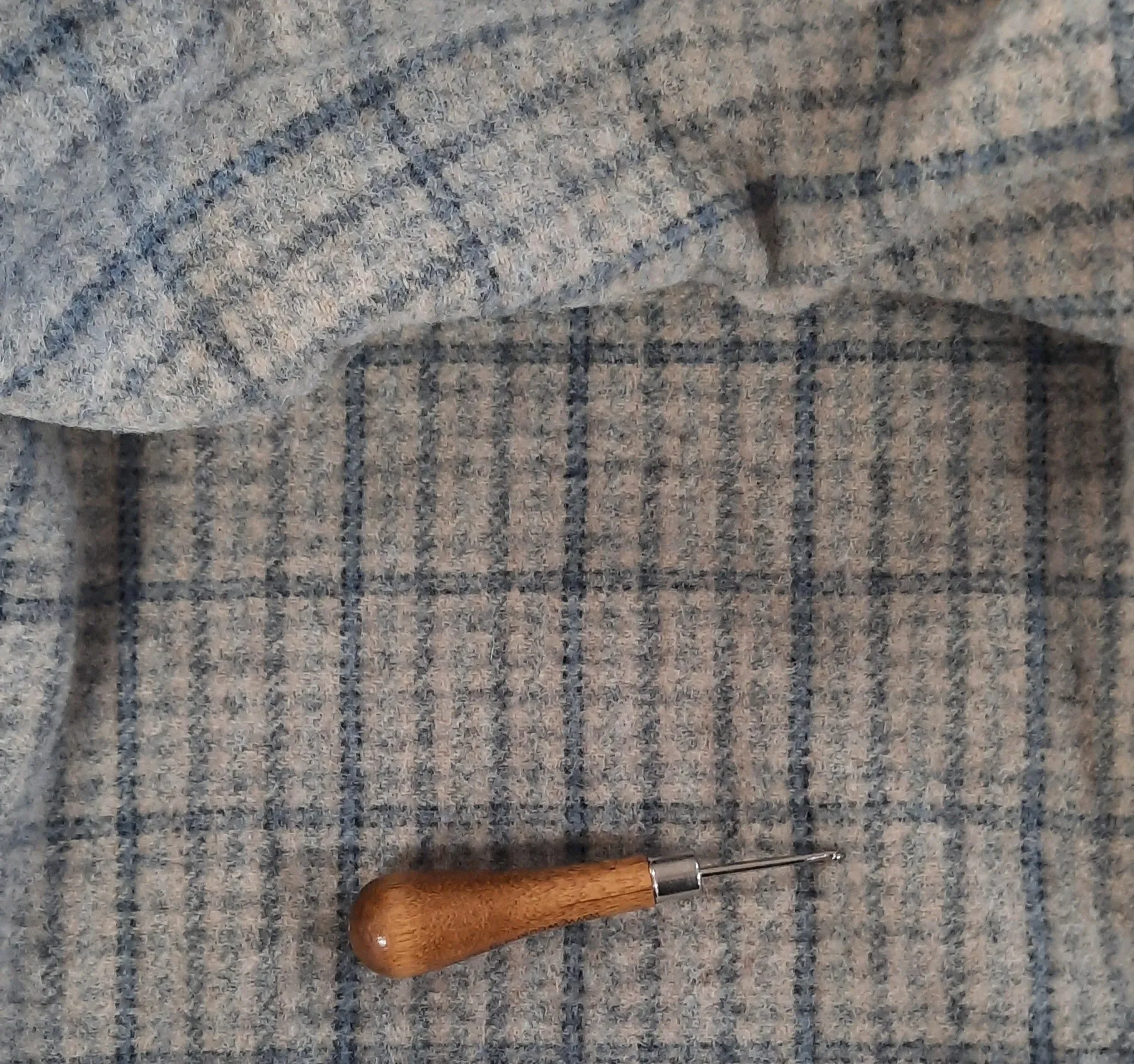 Textured Wool Fabric "The Blue and the Gray"