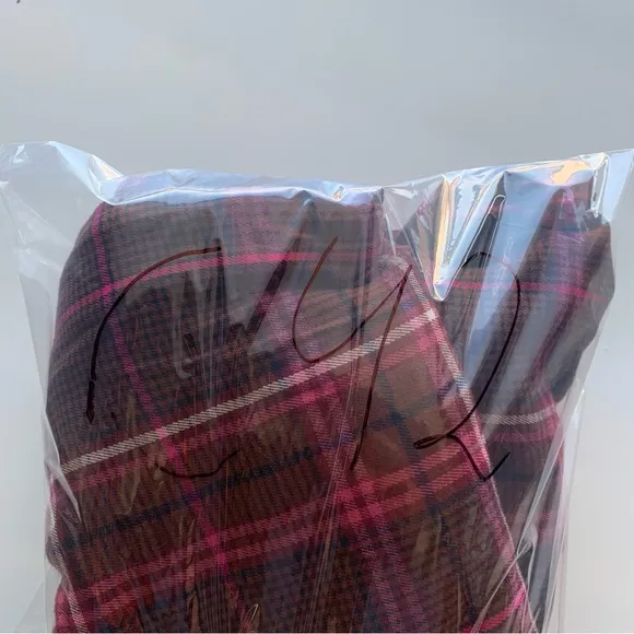 Tommy Hilfiger Original long sleeve flannel plaid pajama set in red Size‎ XL