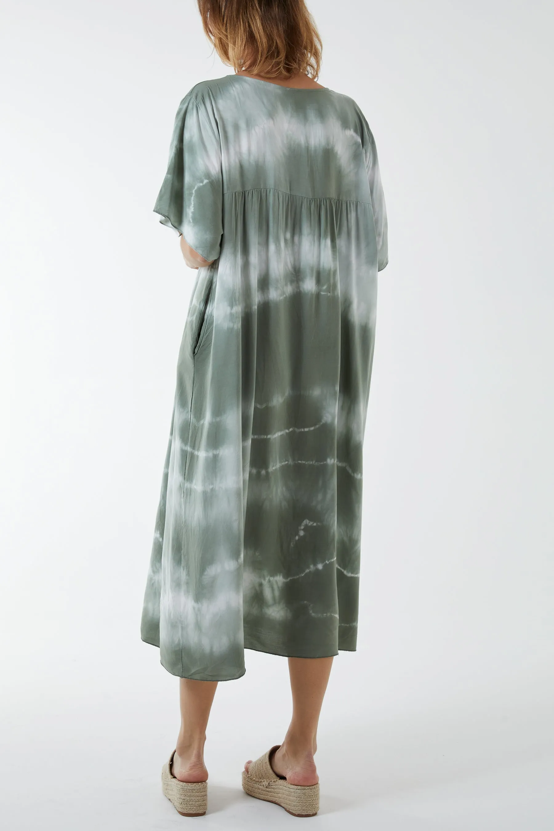 V-Neck Tie Dye Maxi Dress