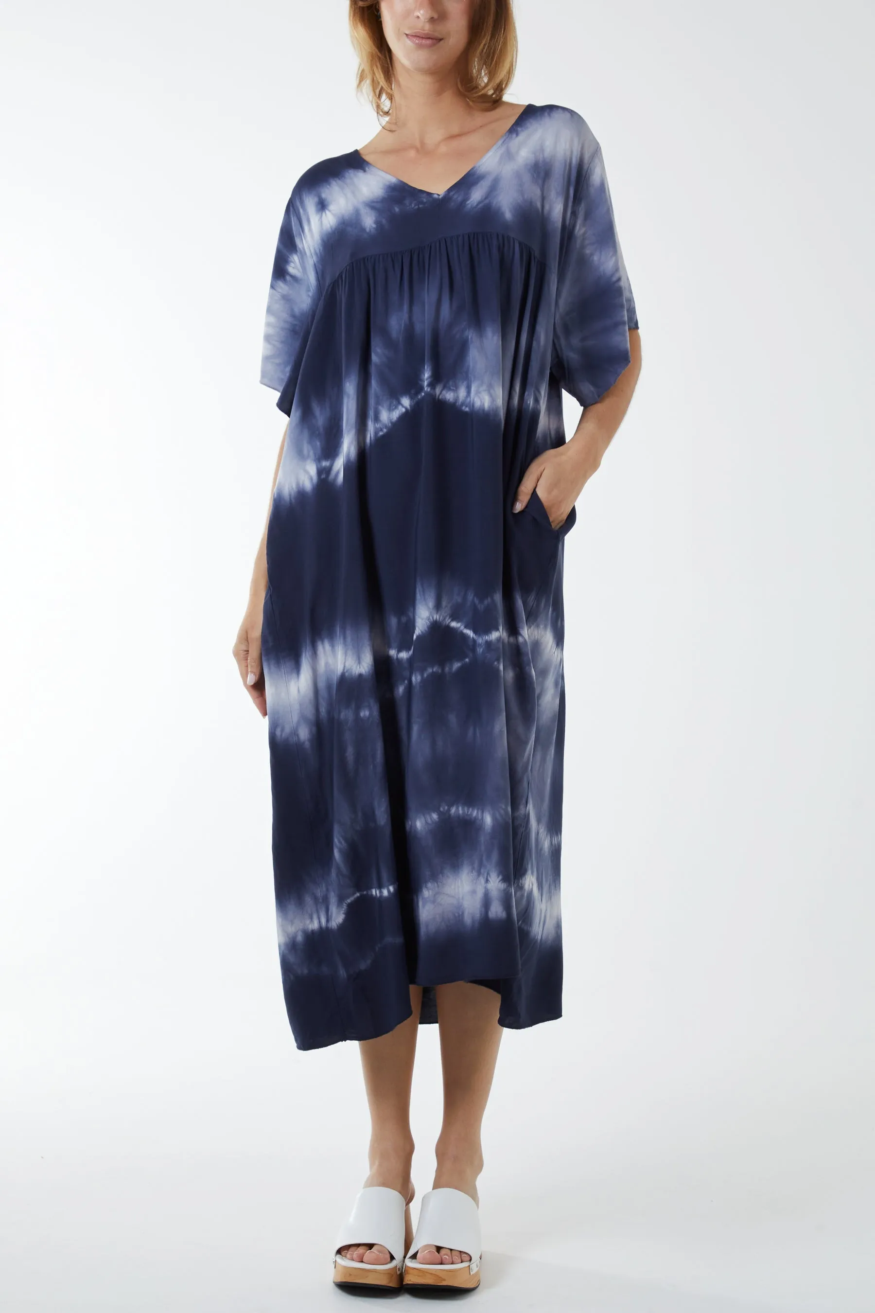V-Neck Tie Dye Maxi Dress