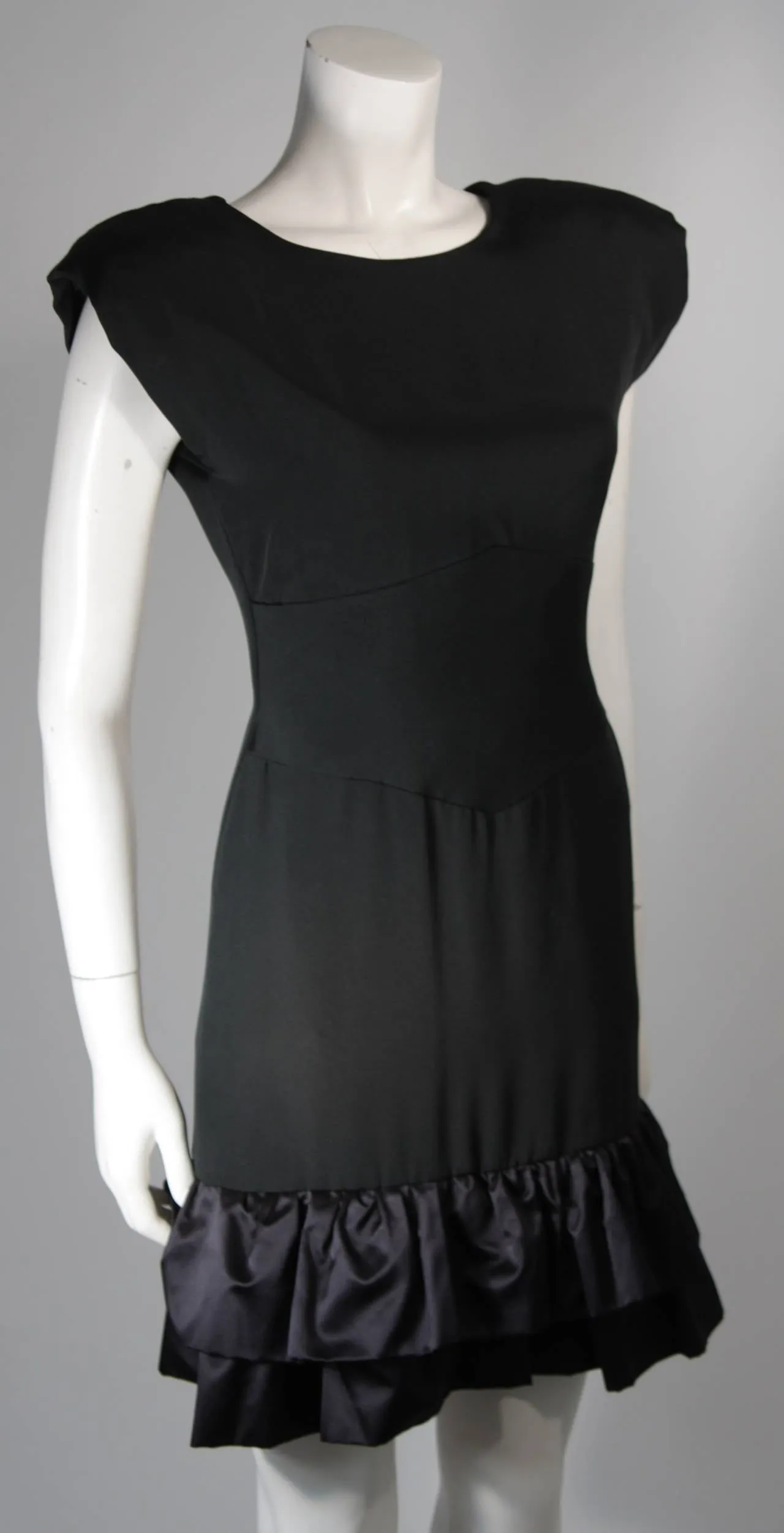 VICKY TIEL Black Silk Cocktail Dress with Criss Cross Back Size Small