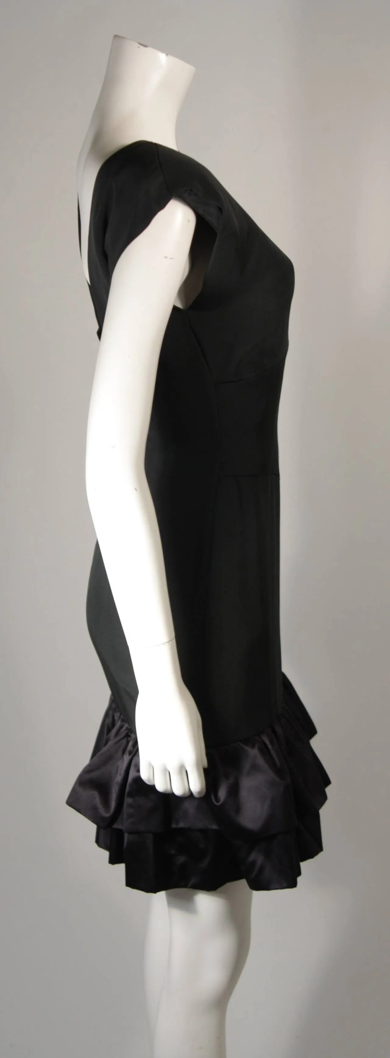 VICKY TIEL Black Silk Cocktail Dress with Criss Cross Back Size Small