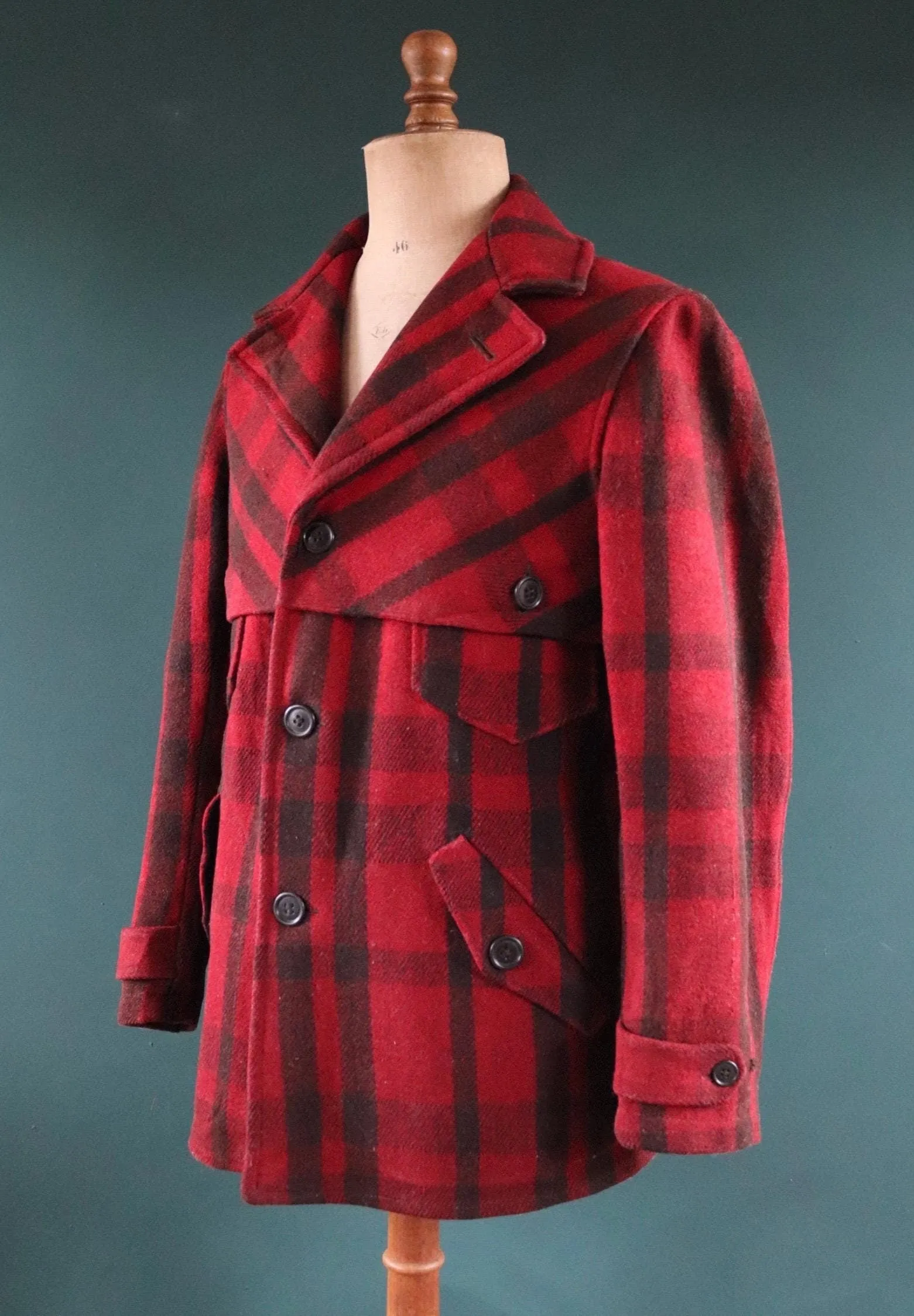 Vintage 1930s 40s wool workwear jacket - red black buffalo plaid - JC Penney - hunting mackinaw - 45” chest