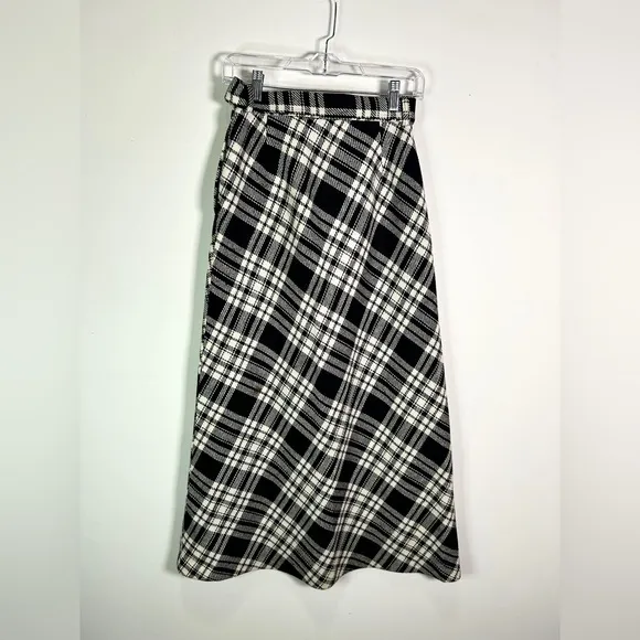 Vintage 1970s Maxi Plaid Skirt, Black and White Size XS/S