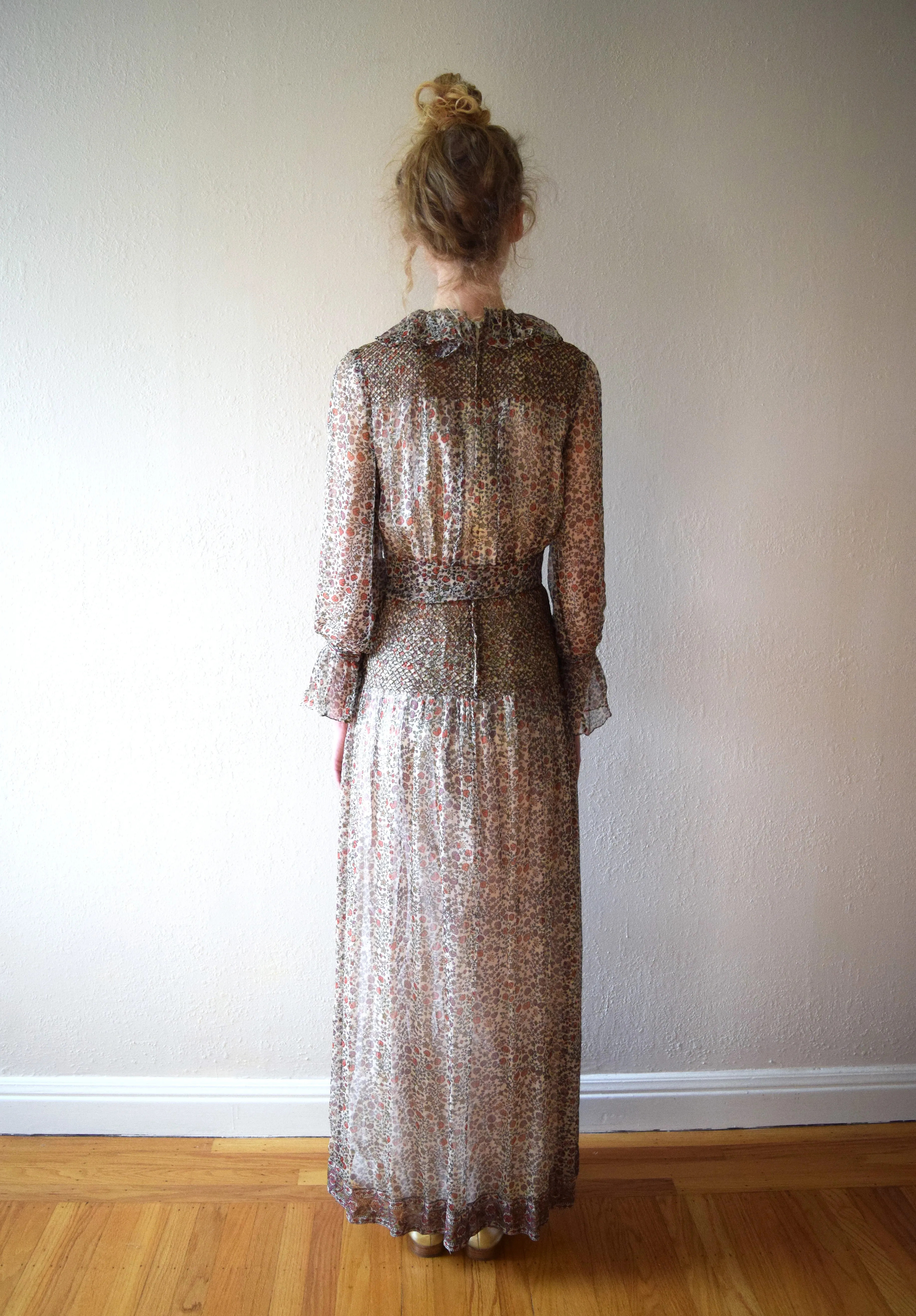 Vintage 1970s silk gown . Treacy Lowe dress . size xs to small