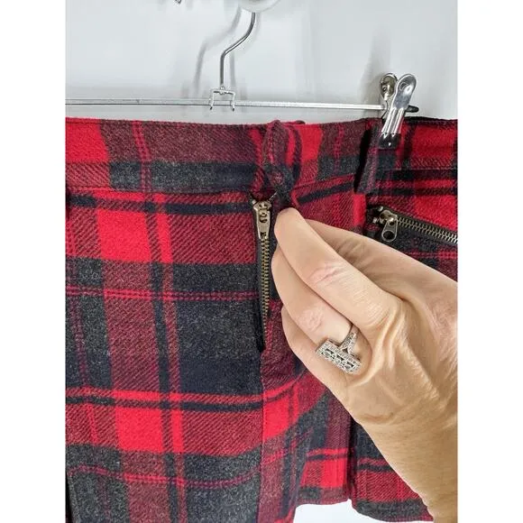 Vintage Free People Skirt 6 Tartan Kilt Red Black Plaid Pleated Exposed Zipper
