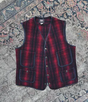 Vintage Woolrich Buckle Back Vest – Medium