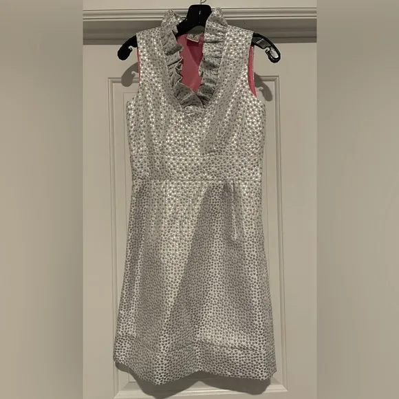 Virginia Taylor Confetti Silver Ruffle Neck Sleeveless Dress Size 2 Excellent