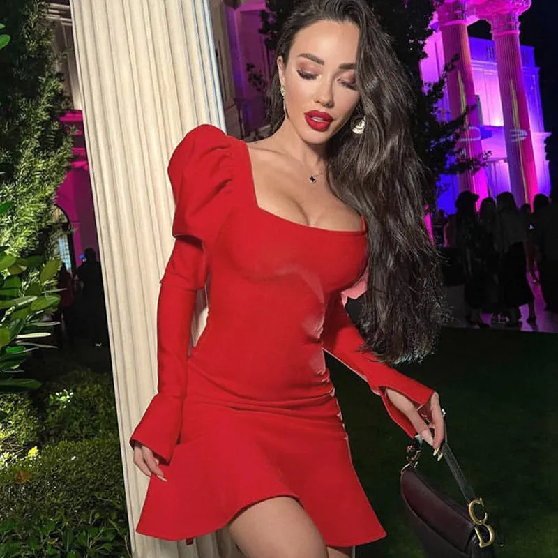 Women's Pure Color Square Neck Puff Sleeve Waist-Cinching Ruffled Hem Short Red Dress C-241018-3