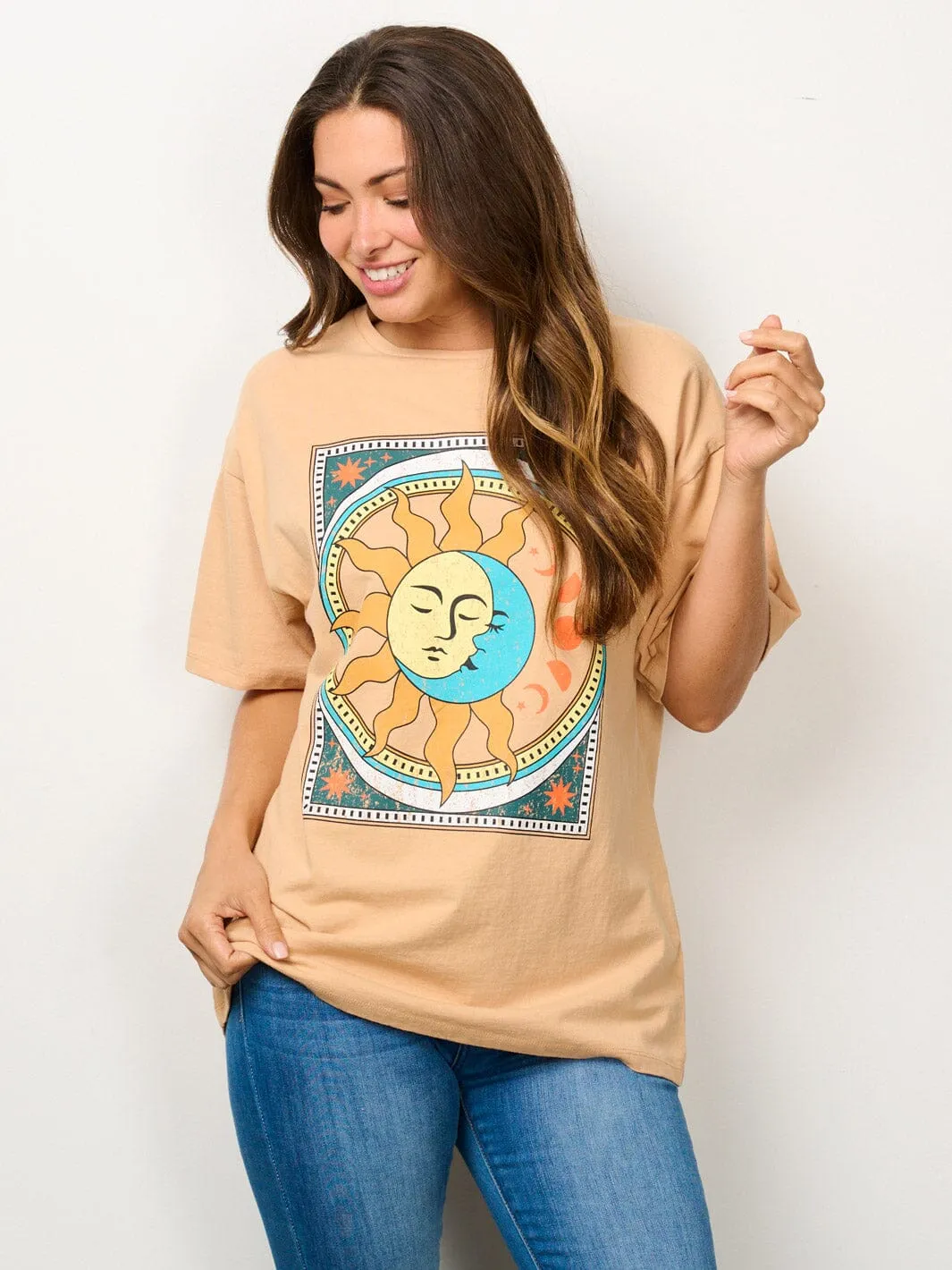 WOMEN'S SHORT SLEEVE GRAPHIC TOP