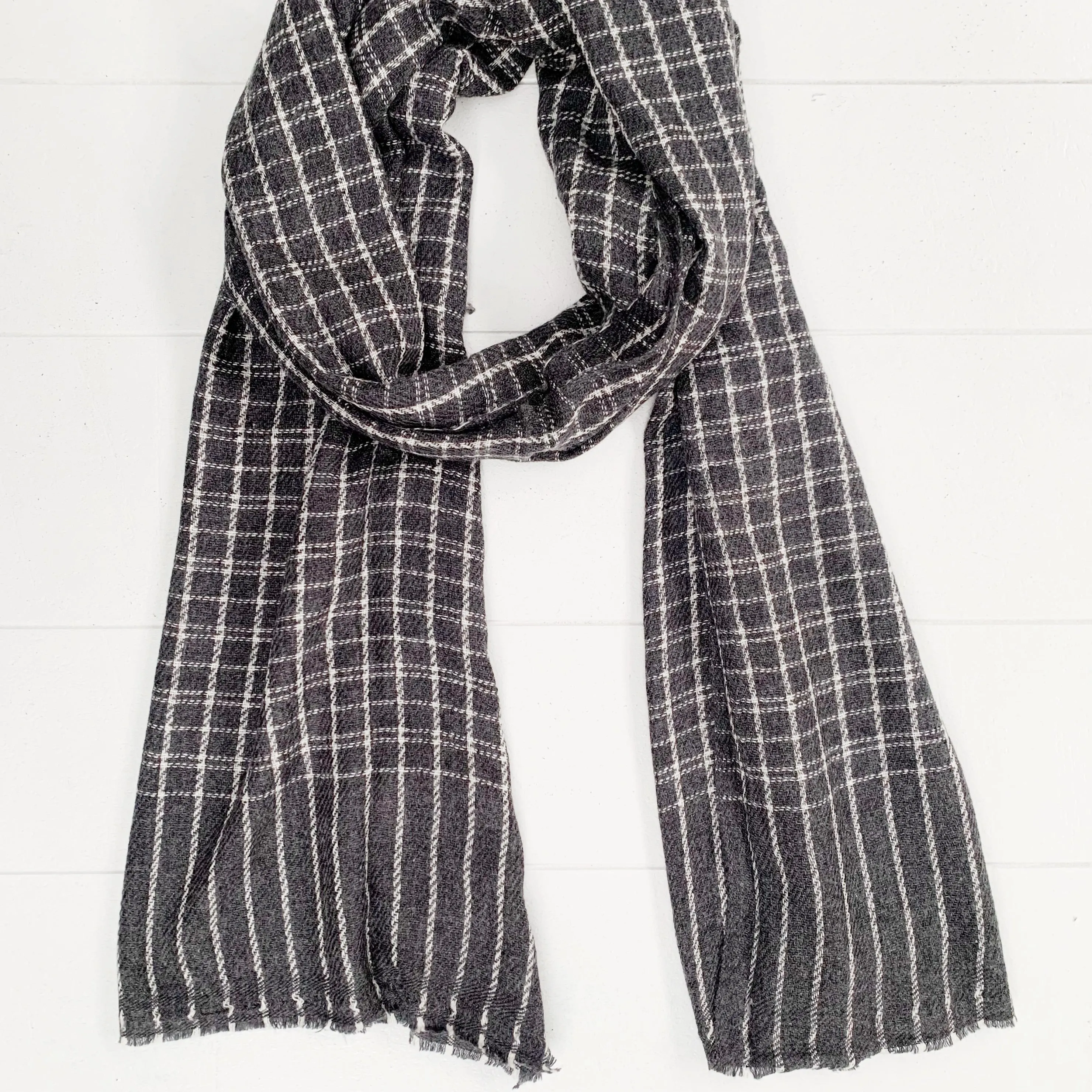 WOOL N CASHMERE BLEND DRK GRAY N WHITE CHECKERED SOFT SHAWLS