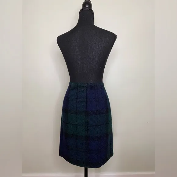 Wool Skirt Eddie Bauer Plaid Navy Blue &amp; Green Size 10