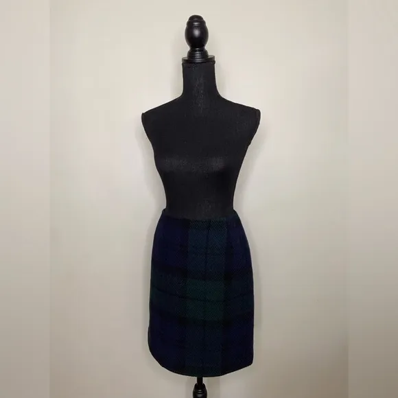 Wool Skirt Eddie Bauer Plaid Navy Blue &amp; Green Size 10