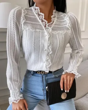 Xieyinshe - Button front top with lace trim and long sleeves