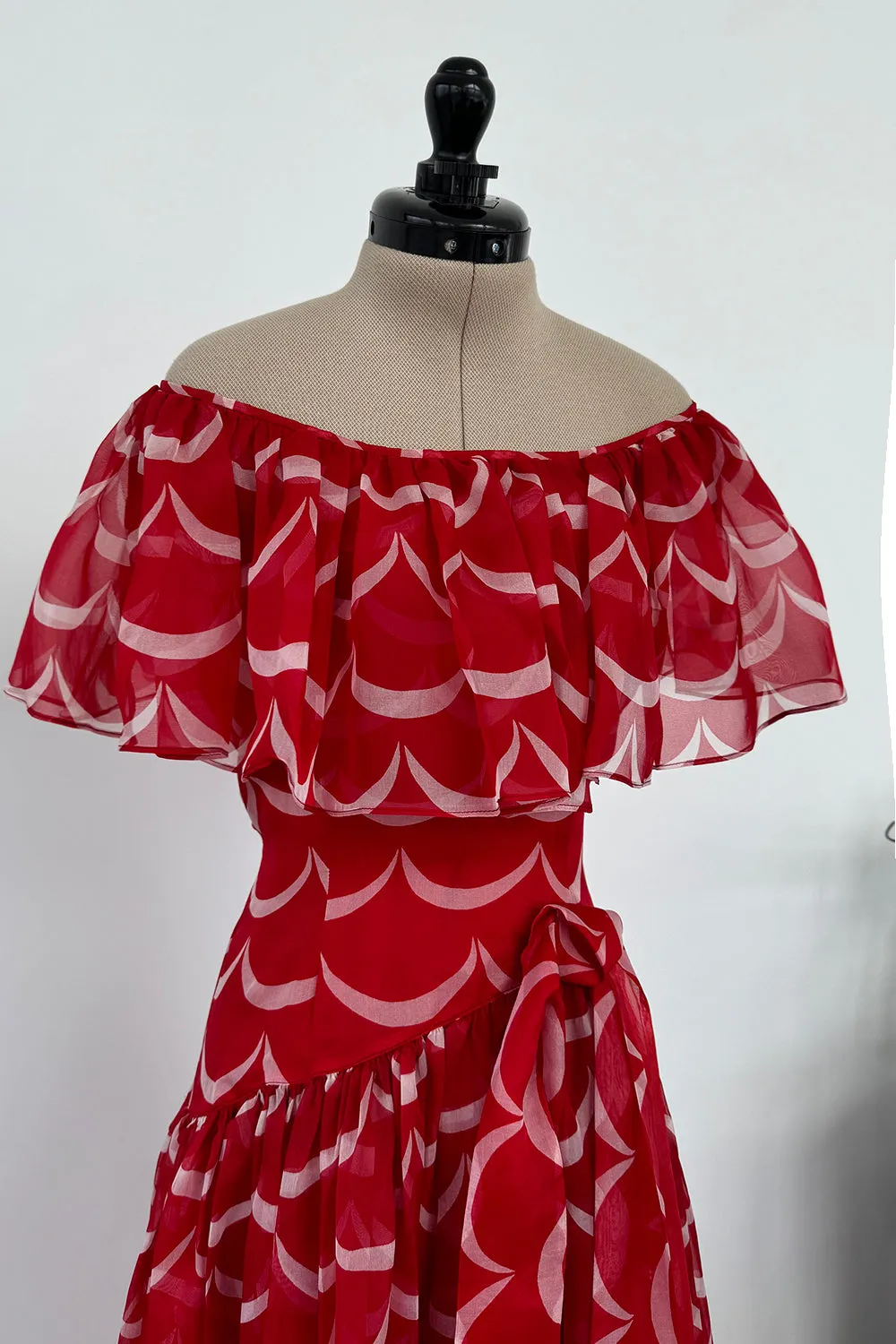 Yves Saint Laurent Spring 1980 Red Silk Organza - to 15" W