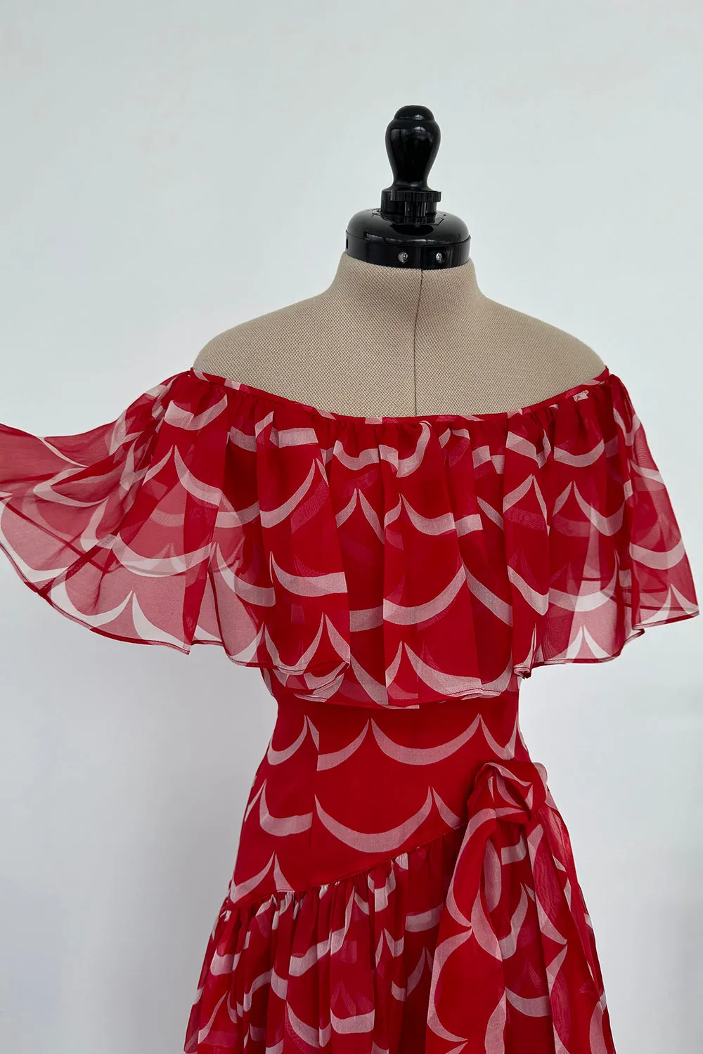 Yves Saint Laurent Spring 1980 Red Silk Organza - to 15" W